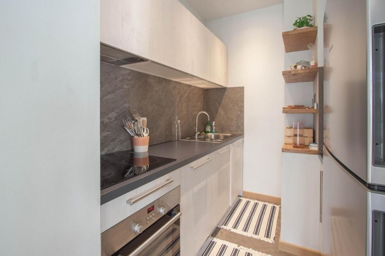 Les Aiguilles- Town Centre Luxury 2 Bedroom Apartment Chamonix Exterior photo